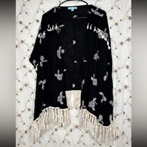 She + Sky Black and Cream Floral Fringe Sweater